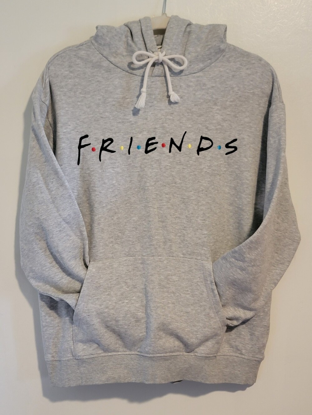H&M x Warner Bros Oversized Friends Logo Grey Hoodie Sweatshirt Size S Flawless